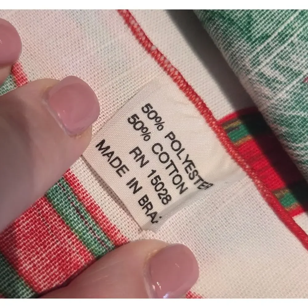 Lot 8 Vtg Christmas Cloth NAPKINS Red Holly Ribbon Green Brazil Wreath